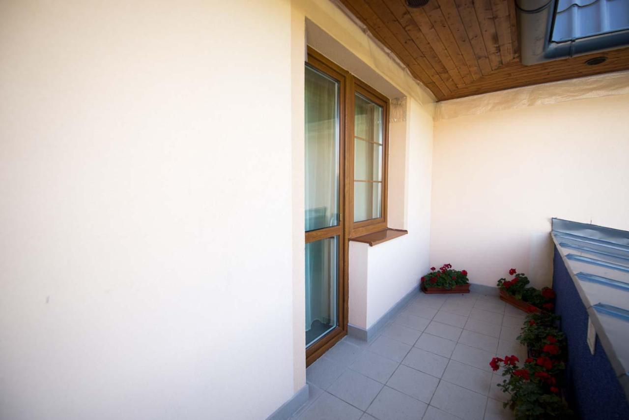 Penzión Krahule Kremnitz Exterior foto